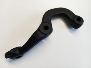 Рычаг поворотный правый 